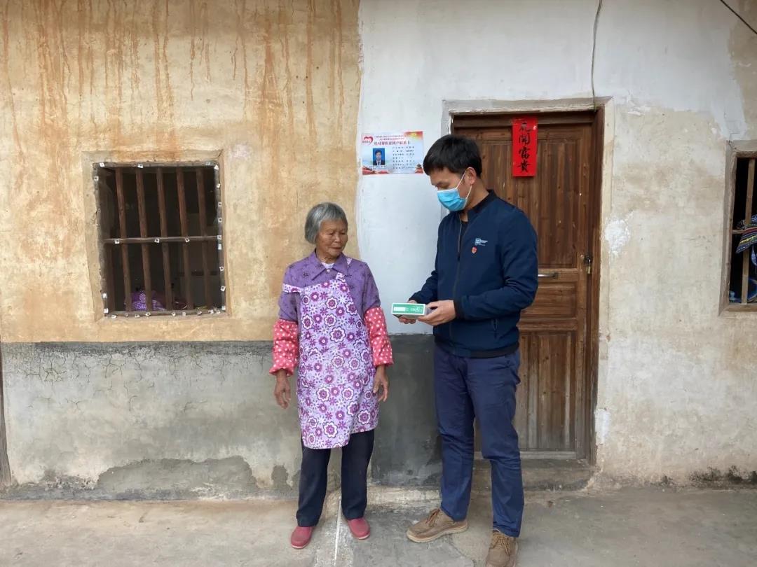 【初心如磐，，使命在肩】 坚守战场，，不负使命 —驻村扶贫第一书记战疫情