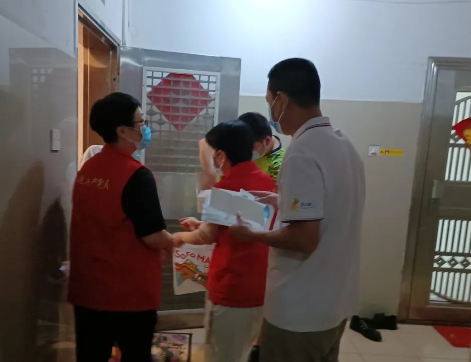 坚守本职齐继承——白云山js33333金沙线路检测公司财务职员战“疫”纪实